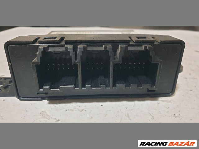 Opel Astra J Tolatóradar elektronika  13354532 4. kép