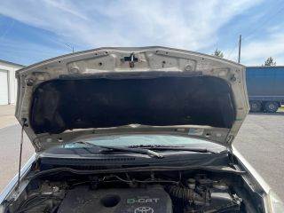 TOYOTA COROLLA Verso (ZER, ZZE, R1) Motorháztető Szigetelés