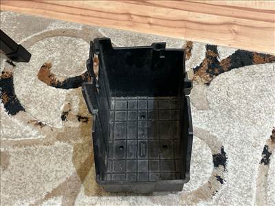 HONDA JAZZ III GE Akkumulátor Tartó