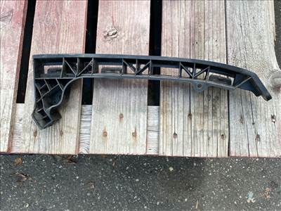 HONDA JAZZ III GE Jobb első Oldal Lökhárító Tartó (Műanyag)