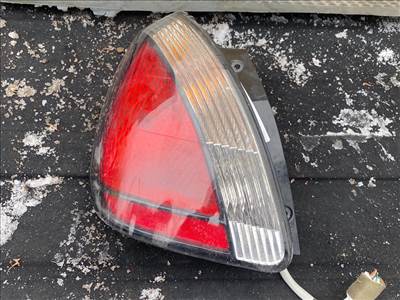 KIA RIO II JB Bal Hátsó Lámpa