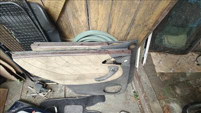 Lancia Lybra ajtókárpit 