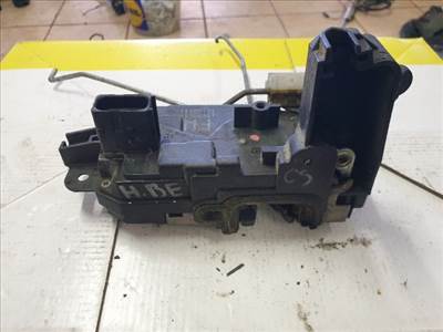 Opel Astra H, Opel Zafira B Bal első ajtózár FW 13128111