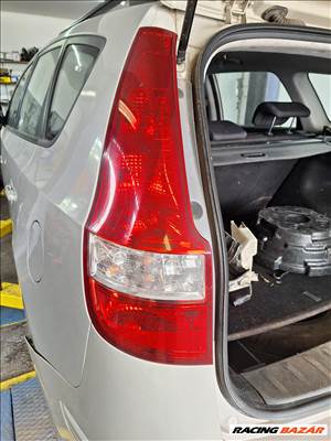 Hyundai i30 (FD) 1.6 CRDi lámpa - bal hátsó