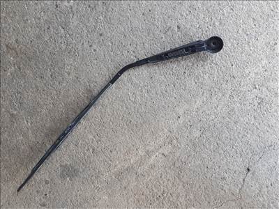 Opel Corsa B 3 ajtós Hátsó ablaktörlő kar  90386316