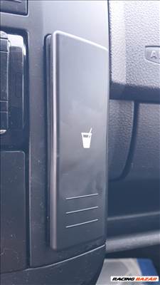 Volkswagen Polo pohártartó