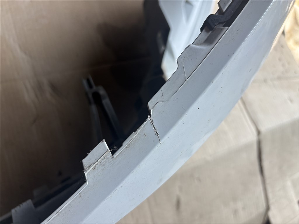 Skoda Octavia III FACELIFT Első lökhárító 5e0807221n 4. kép