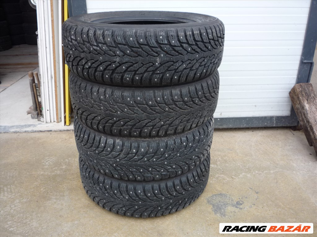 215/65R17 Nokian téli 2db újszerű állapotban olcsón eladó! 3. kép