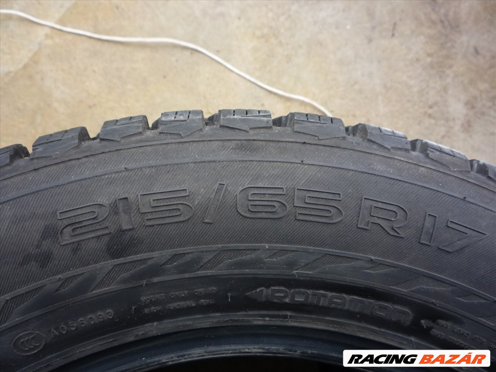 215/65R17 Nokian téli 2db újszerű állapotban olcsón eladó! 7. kép