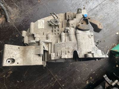 manuális váltó  m56l 24tm56l