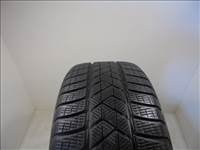 Pirelli Sottozero 3 235/45 R18 