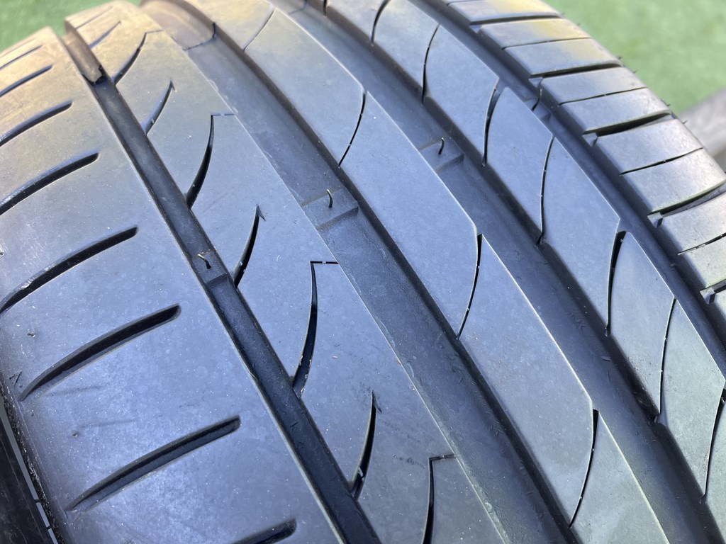 255/30 R19 Tracmax X-privilo TX3 nyári gumi 6,5mm 3. kép