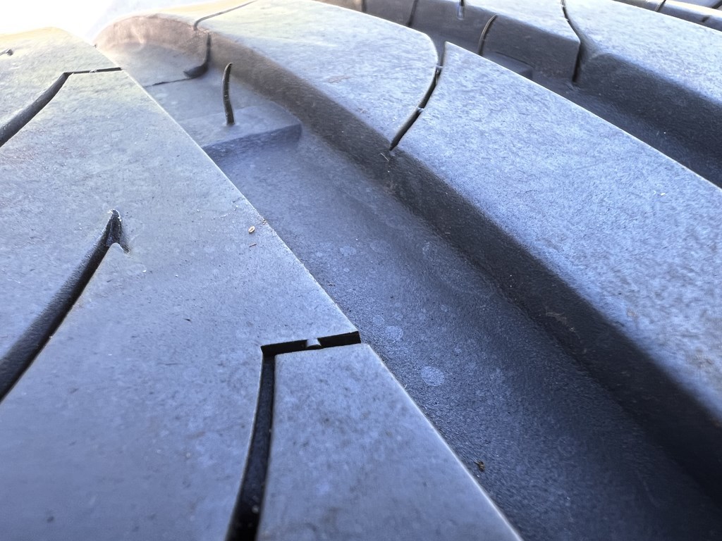 255/30 R19 Tracmax X-privilo TX3 nyári gumi 6,5mm 4. kép