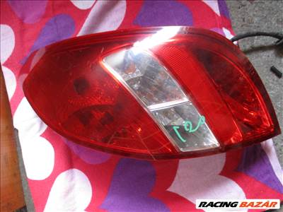 Hyundai i20 (PB) 1.2 hátsó lámpa bal-jobb