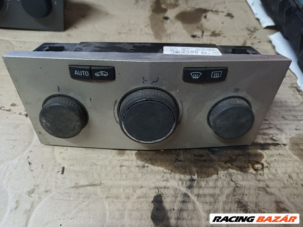 Opel Zafira B Fűtéskapcsoló (digit klímás) 3254 ,  13274232 1. kép