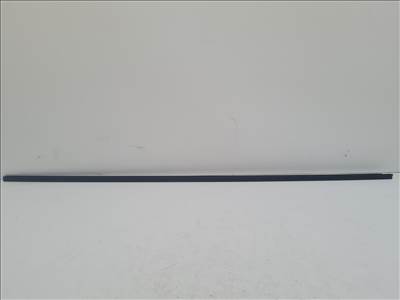 Volkswagen Golf IV bal tetődíszléc (3 ajtóshoz) (33982)