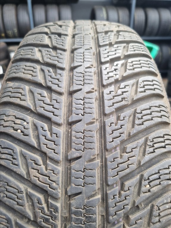  215/7016" újszerű Nokian WR SUV3 téli gumi 4db  4. kép