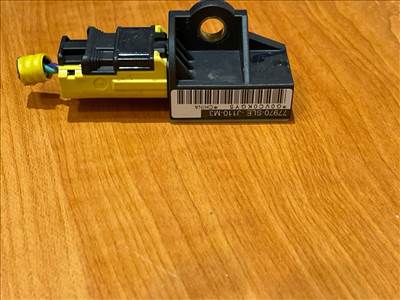 HONDA JAZZ III GE Jobb első Oldal Ütközés Érzékelő