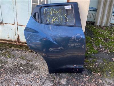 NISSAN JUKE F15 Jobb hátsó Ajtó (Részeivel)