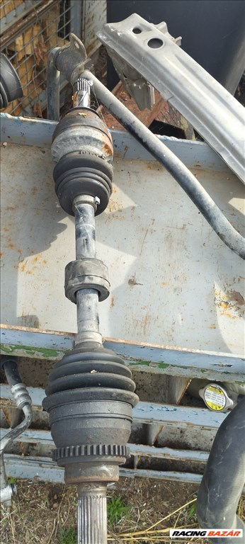 Suzuki Ignis II 1.3 DDiS Ignis bal féltengely  1. kép