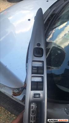 Mazda 2 bal ablakemelő kapcsoló 