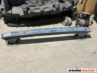 Fiat Grande Punto FIAT GRANDE PUNTO Első Lökhárító Merevítő (Fém)