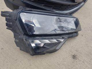 Skoda Karoq SKODA KAROQ Jobb Fényszóró