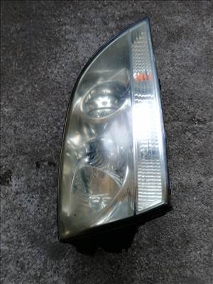 Kia Sorento (JC) Jobb első fényszóró 