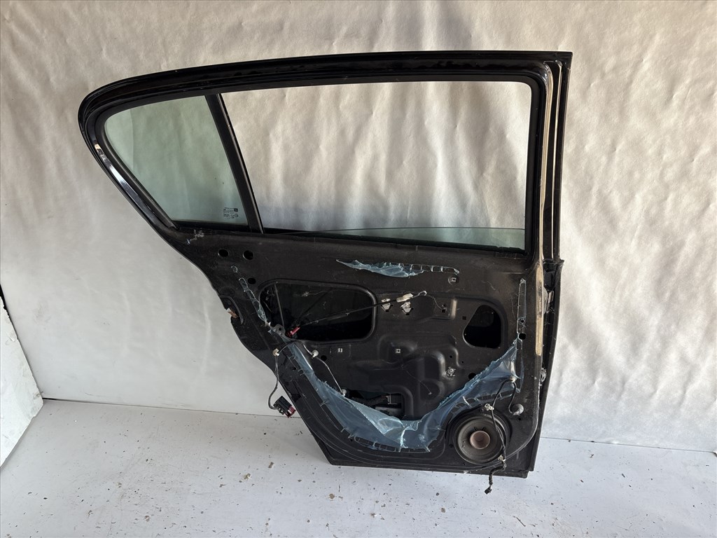 13254 Opel H astra Bal hátsó Ajtó Fekete Z20r 5 ajtós 5. kép