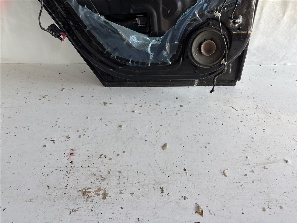 13254 Opel H astra Bal hátsó Ajtó Fekete Z20r 5 ajtós 6. kép