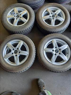 Toyota 5x114.3-as 6x15" újszerű alufelni, rajta újszerű 195/65R15 Bridgestone téli gumi sxx3