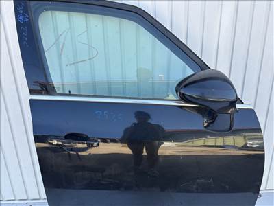 13014 Opel Zafira C Jobb első Ajtó Fekete z22c