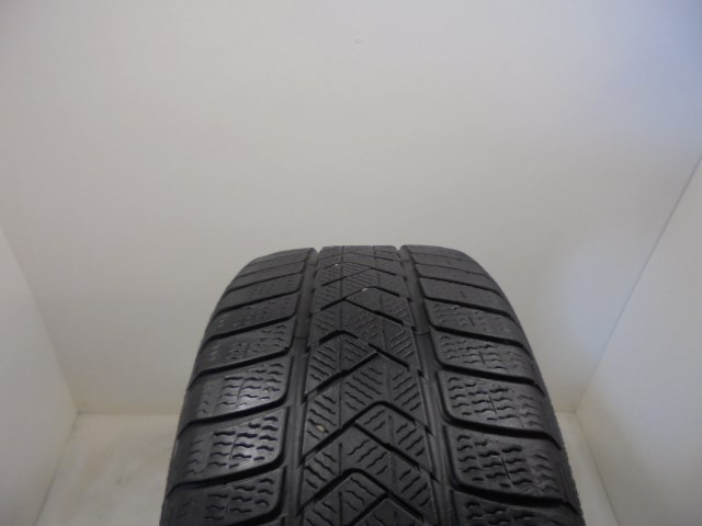 Pirelli Sottozero 3 235/45 R18  1. kép