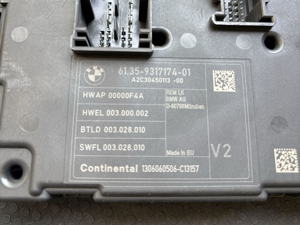 BMW 3 GRAN TURISMO F34 Biztosítéktábla Csomagtér 3. kép