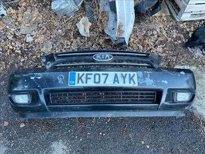 KIA CARNIVAL / GRAND CARNIVAL III VQ Első Lökhárító (Részeivel)