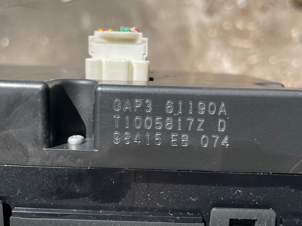 MAZDA 6 GH Fűtéskapcsoló (digit klímás) 4. kép