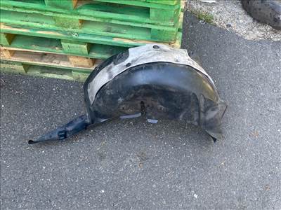 RENAULT MEGANE III Grandtour KZ0/1 Bal hátsó Dobbetét (Kerékjárati, Műanyag)