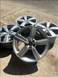  5x112 GYARI AUDI 20”nyari PIRELLI R20, 20 VW,SKODA,SEAT,MERCEDES