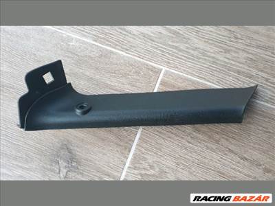 BMW i3 I01 Csomagtérajtó jobb kárpit  7315766