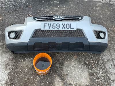 KIA SPORTAGE JE_ Első Lökhárító (Részeivel)