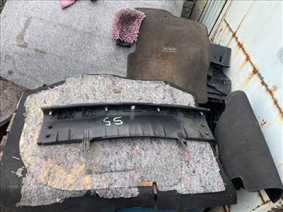 AUDI A5 8T3 Hátfal Burkolat 014062