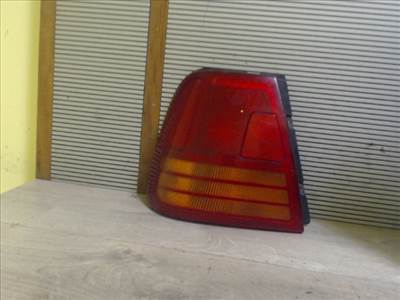 SUZUKI SWIFT 96-05 Bal hátsó lámpa