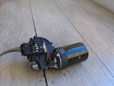 BMW E46 98-05 Ablaktörlő motor első