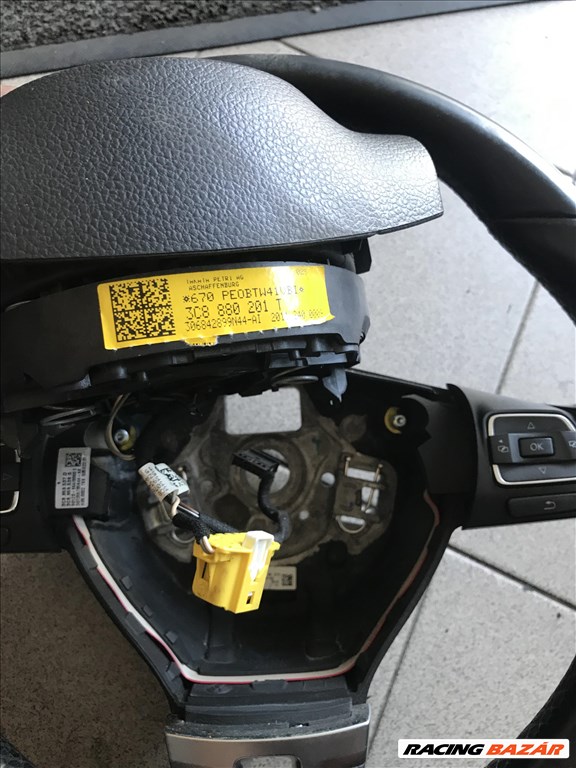 Volkswagen Passat B7 multikormány + légzsák 3. kép