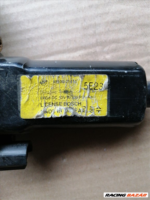 SsangYong Actyon Jobb hátsó ablakemelő  8810021011 3. kép