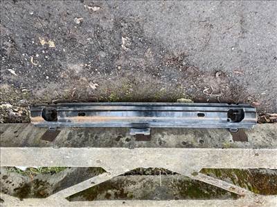 KIA RIO II JB Első Lökhárító Merevítő (Fém)