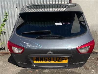 MITSUBISHI LANCER SPORTBACK CX_A Csomagtérajtó (Részeivel)