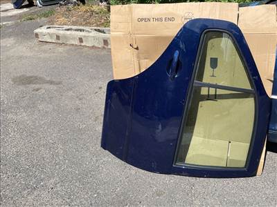 VW BORA 1J2 Jobb hátsó Ajtó (Részeivel) 003991