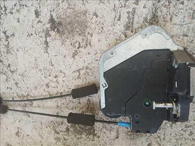 Lexus RX 400h bal hátsó ajtózár szerkezet 