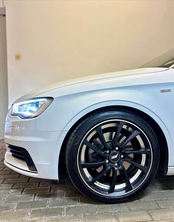  5x112 ABT MOTORSPORT 18”nyari AUDI,VW,SKODA,SEAT R18 Good Year  1. kép